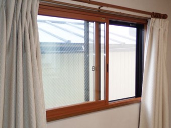 内窓インプラスを取り付けて冷気をシャットダウン! 内窓インプラスを取り付けて冷気をシャットダウン!